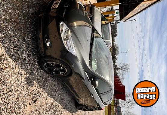 Autos - Ford Focus Titanium 2014 Nafta 82500Km - En Venta