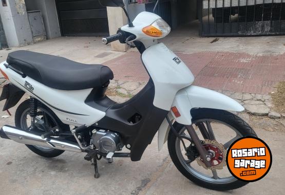 Motos - Guerrero Trip 2022 Nafta 12000Km - En Venta