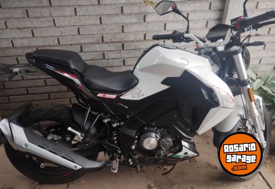 Motos - Benelli 180s 2021 Nafta 5200Km - En Venta