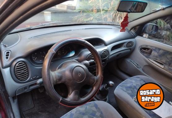 Autos - Renault megane 1999 Diesel 111111Km - En Venta