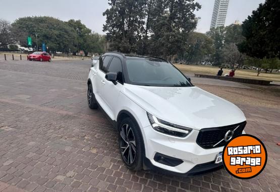 Autos - Volvo Volvo XC40 T5 AWD R-DESIG 2022 Nafta 58200Km - En Venta