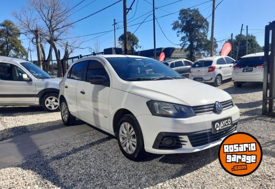 Autos - Volkswagen GOL TREND 1.6 CONFORTLINE 2017 Nafta  - En Venta