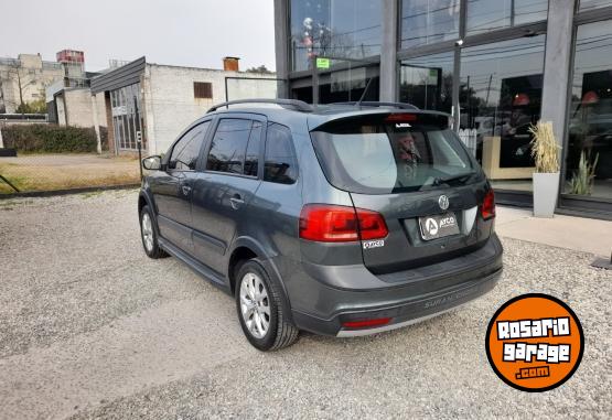 Autos - Volkswagen SURAN 1.6 CROSS GNC 2014 GNC  - En Venta