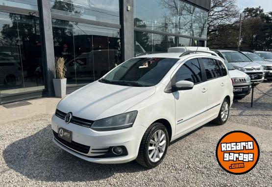 Autos - Volkswagen SURAN  1.6 HIGHLINE 2015 Nafta  - En Venta