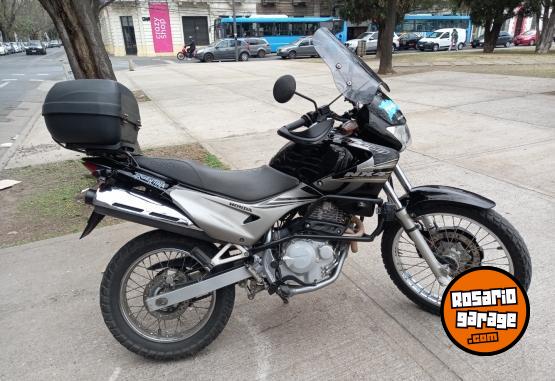 Motos - Honda Falcon 400 2013 Nafta 85000Km - En Venta