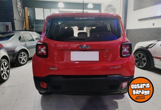 Camionetas - Jeep Renegade 1.8L Sport 2016 Nafta 38000Km - En Venta