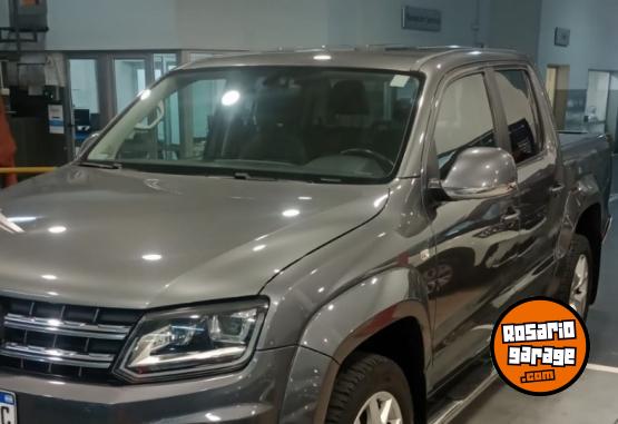 Camionetas - Volkswagen AMAROK V6 HIGHLINE 2018 Diesel 115000Km - En Venta