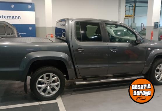 Camionetas - Volkswagen AMAROK V6 HIGHLINE 2018 Diesel 115000Km - En Venta