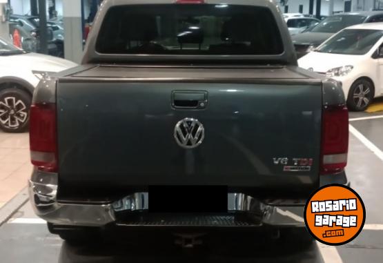 Camionetas - Volkswagen AMAROK V6 HIGHLINE 2018 Diesel 115000Km - En Venta