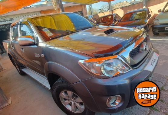 Camionetas - Toyota Hillux 3.0 4x2 Srv 2009 Diesel 190000Km - En Venta