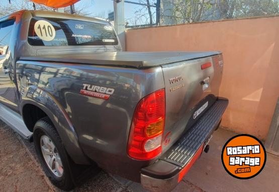 Camionetas - Toyota Hillux 3.0 4x2 Srv 2009 Diesel 190000Km - En Venta