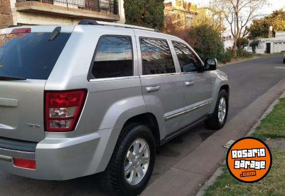 Camionetas - Jeep Grand cherokee crd 2010 Diesel 130000Km - En Venta