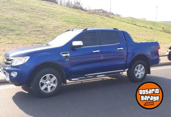 Camionetas - Ford Ranger Lmite 4x4 3.2 2015 Diesel 130000Km - En Venta