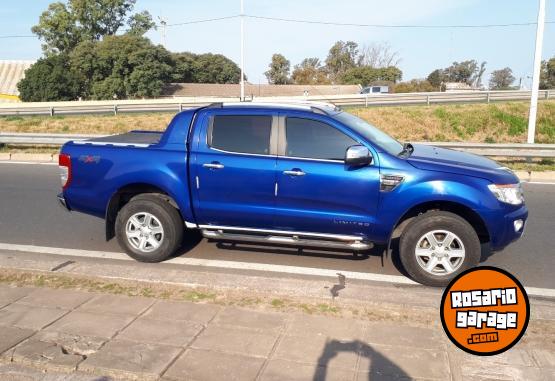 Camionetas - Ford Ranger Lmite 4x4 3.2 2015 Diesel 130000Km - En Venta