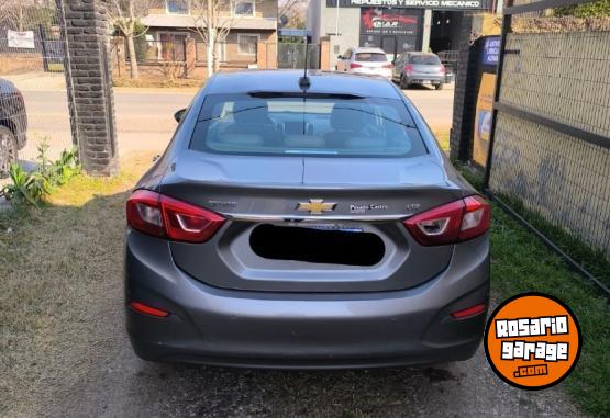 Autos - Chevrolet Cruze LTZ 2018 Nafta 150000Km - En Venta