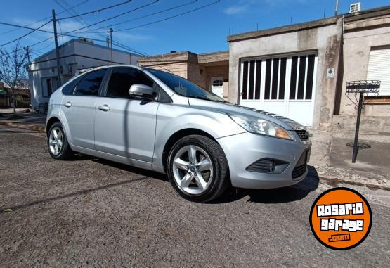 Autos - Ford Focus 2 1.6 2011 Nafta 211000Km - En Venta