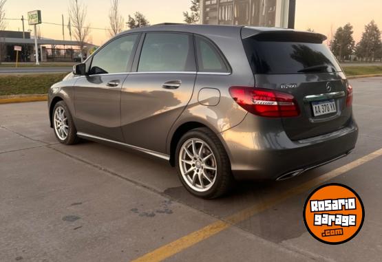 Autos - Mercedes Benz B200 Esition Urbna 2016 Nafta 115000Km - En Venta