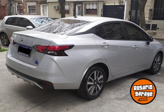 Autos - Nissan Versa Advance CVT 2022 Nafta 70000Km - En Venta