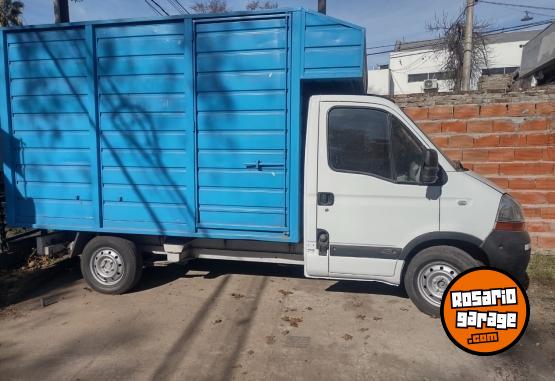 Utilitarios - Renault Master 2011 Diesel 111111Km - En Venta