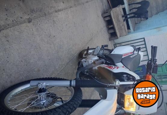 Motos - Honda Xr 250 2022 Nafta 3300Km - En Venta