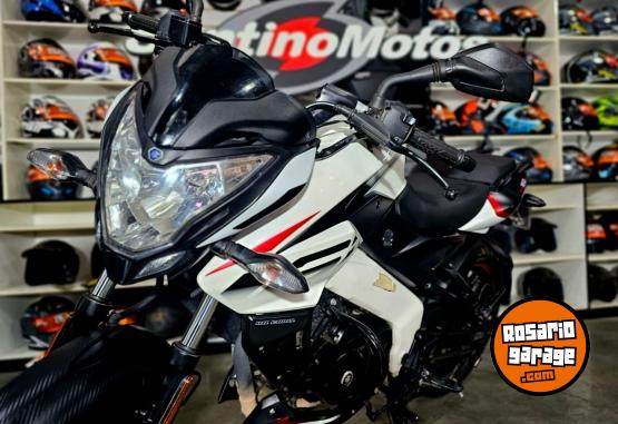 Motos - Bajaj ROUSER NS 160 2022 Nafta 16396Km - En Venta