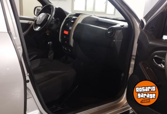 Autos - Renault DUSTER 1.6 EXPRESSION 2015 GNC 112000Km - En Venta