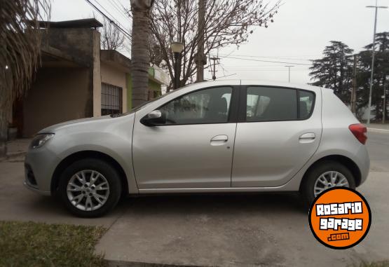 Autos - Renault Sandero Zen 2020 Nafta 26000Km - En Venta