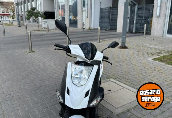 Motos - Kymco AGILITY 125 2023 Nafta 1500Km - En Venta