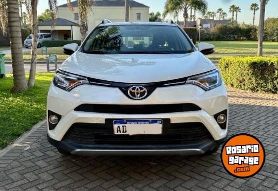 Camionetas - Toyota Rav4 2018 Nafta 98000Km - En Venta