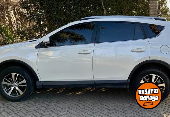 Camionetas - Toyota Rav4 2018 Nafta 98000Km - En Venta