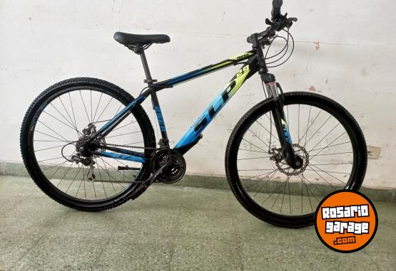 Deportes - Rod 29 con cambios  SHIMANO  con SUSPENSIN  FRENO  A  DISCO  zona centro  rosario - En Venta