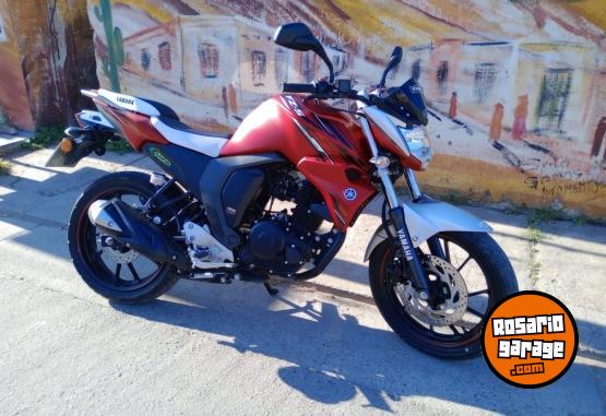 Motos - Yamaha FZs Fi d 150 2023 Nafta 2300Km - En Venta