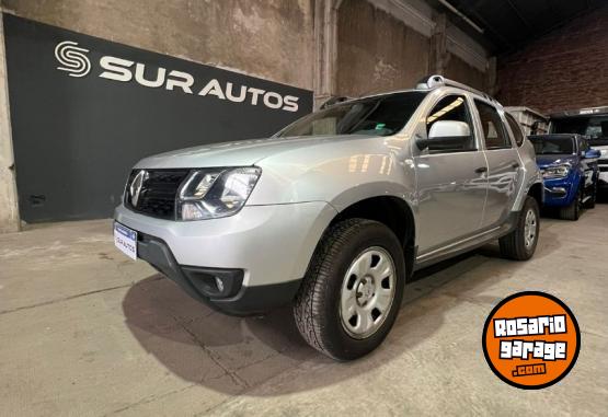 Camionetas - Renault DUSTER 1.6 4X2 DYNAMIQUE 2017 Nafta 96000Km - En Venta