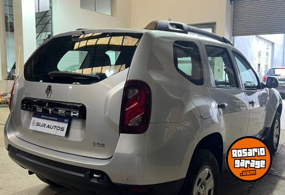 Camionetas - Renault DUSTER 1.6 4X2 DYNAMIQUE 2017 Nafta 96000Km - En Venta