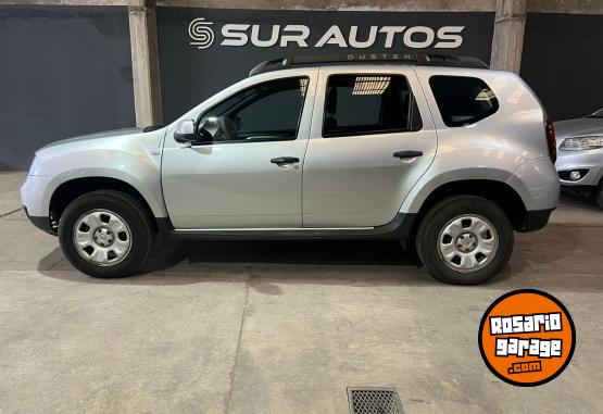 Camionetas - Renault DUSTER 1.6 4X2 DYNAMIQUE 2017 Nafta 96000Km - En Venta