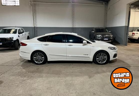 Autos - Ford MONDEO VIGNALE HIBRIDO 2019 Electrico / Hibrido 130000Km - En Venta