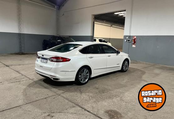 Autos - Ford MONDEO VIGNALE HIBRIDO 2019 Electrico / Hibrido 130000Km - En Venta