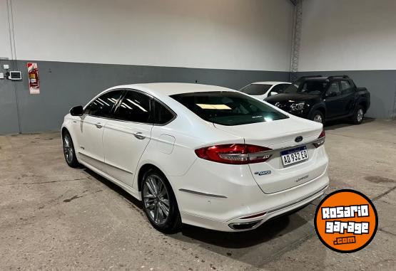 Autos - Ford MONDEO VIGNALE HIBRIDO 2019 Electrico / Hibrido 130000Km - En Venta