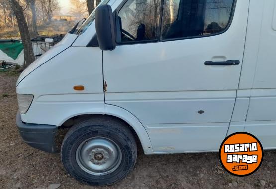 Utilitarios - Mercedes Benz SPRINTER 1999 Diesel 500000Km - En Venta