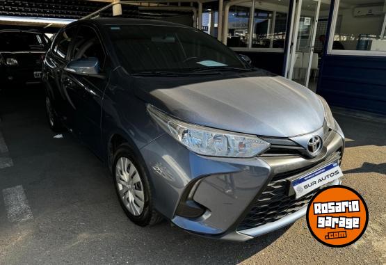 Autos - Toyota yaris 1.5 XS 2022 Nafta 14500Km - En Venta