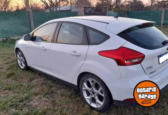 Autos - Ford focus III se plus AT6 2017 Nafta 91150Km - En Venta