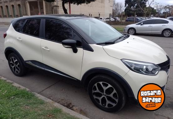 Autos - Renault CAPTUR 2018 2.0 INTENSE 2018 Nafta 105230Km - En Venta