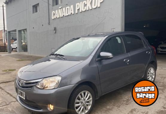 Autos - Toyota Etios 2016 Nafta 108000Km - En Venta