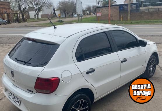 Autos - Volkswagen Gol trend pack 2 2016 Nafta 98000Km - En Venta