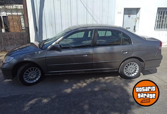 Autos - Honda Civic 2006 Nafta 220000Km - En Venta