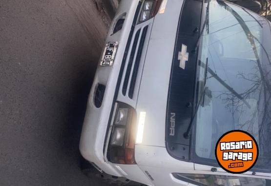 Camiones y Gras - Isuzu npr - En Venta