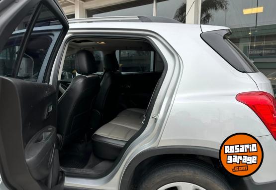 Camionetas - Chevrolet TRACKER 1.8 AWD LTZ+ 2015 Diesel 134000Km - En Venta