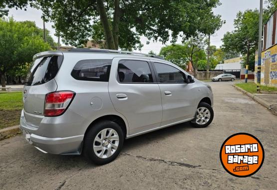 Autos - Chevrolet Spin 2014 Nafta 120000Km - En Venta