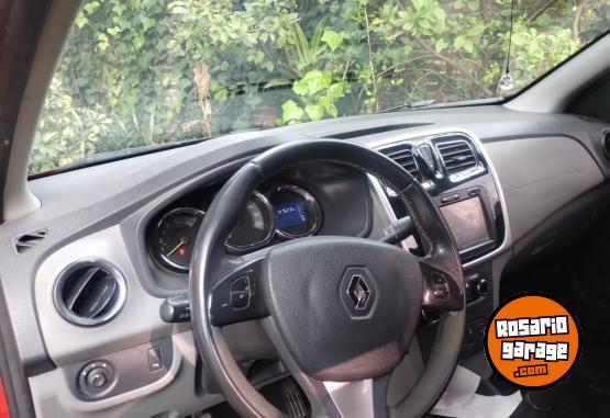 Autos - Renault Logan privilege 2018 GNC 148000Km - En Venta