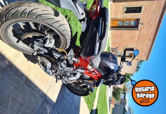 Motos - Benelli Tnt 300 2018 Nafta 34500Km - En Venta